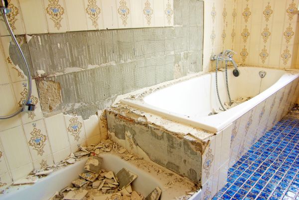 Bathtub Demolition in Slidell
